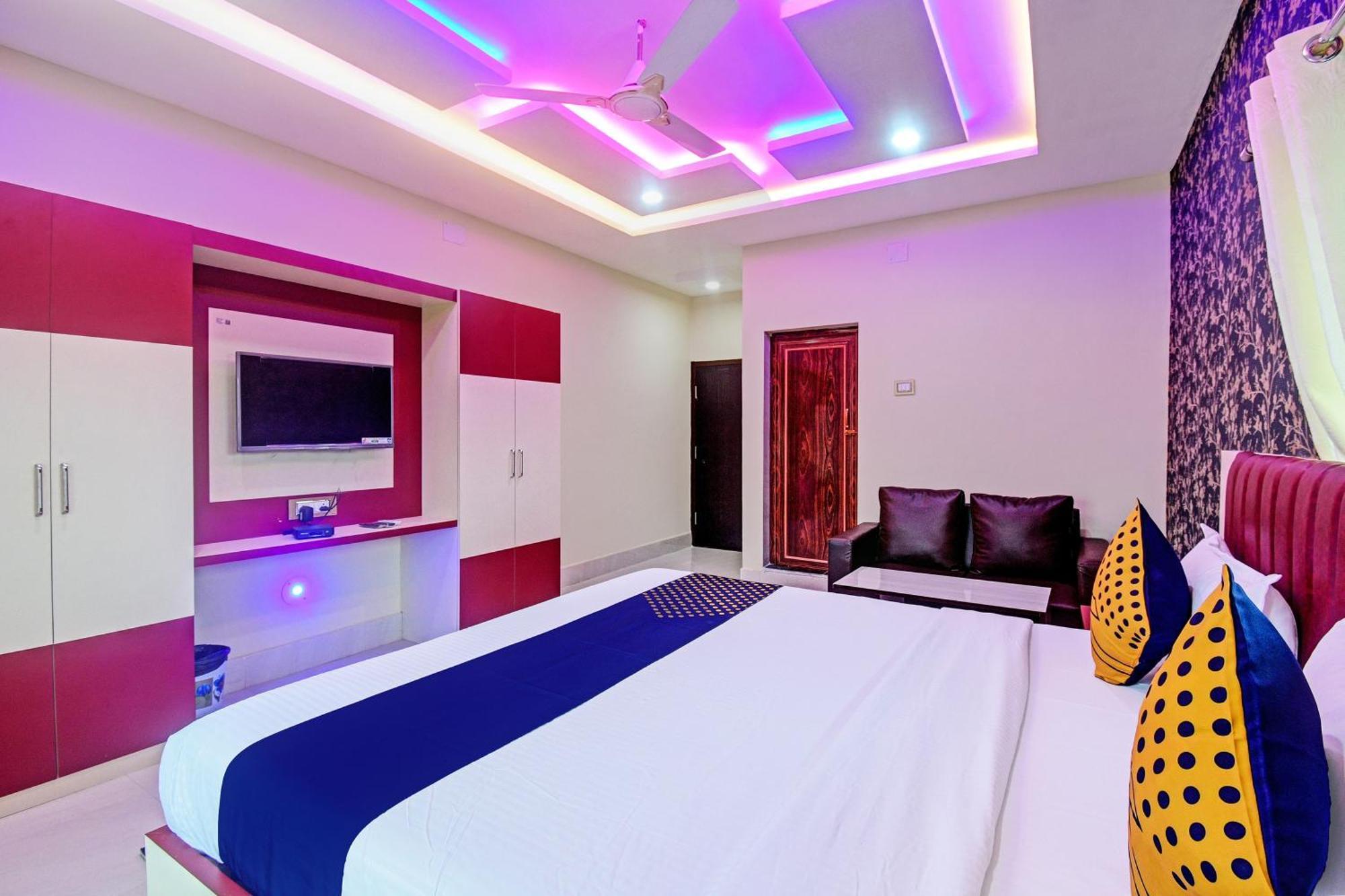 Oyo Flagship Pratikshya Guest House Baripada Exterior foto